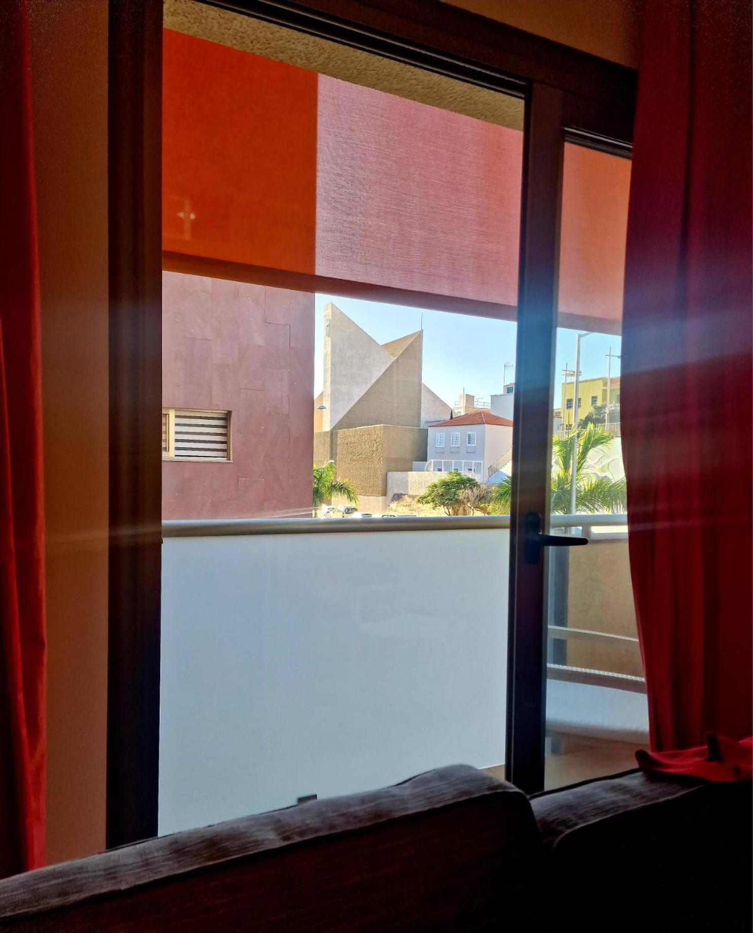 Alcala Seaside Apartment, Two Rooms, Private Parking Alcalá de Henares Exterior foto