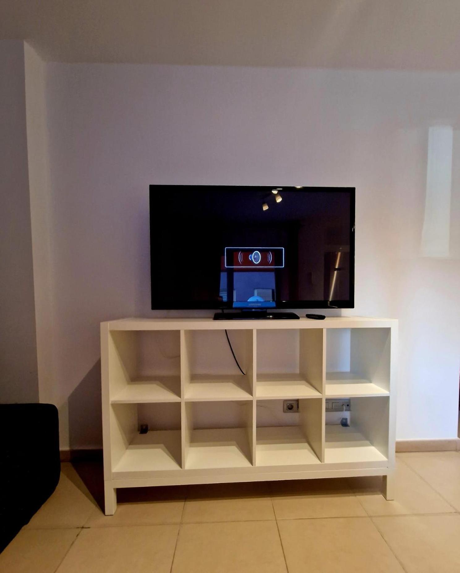 Alcala Seaside Apartment, Two Rooms, Private Parking Alcalá de Henares Exterior foto