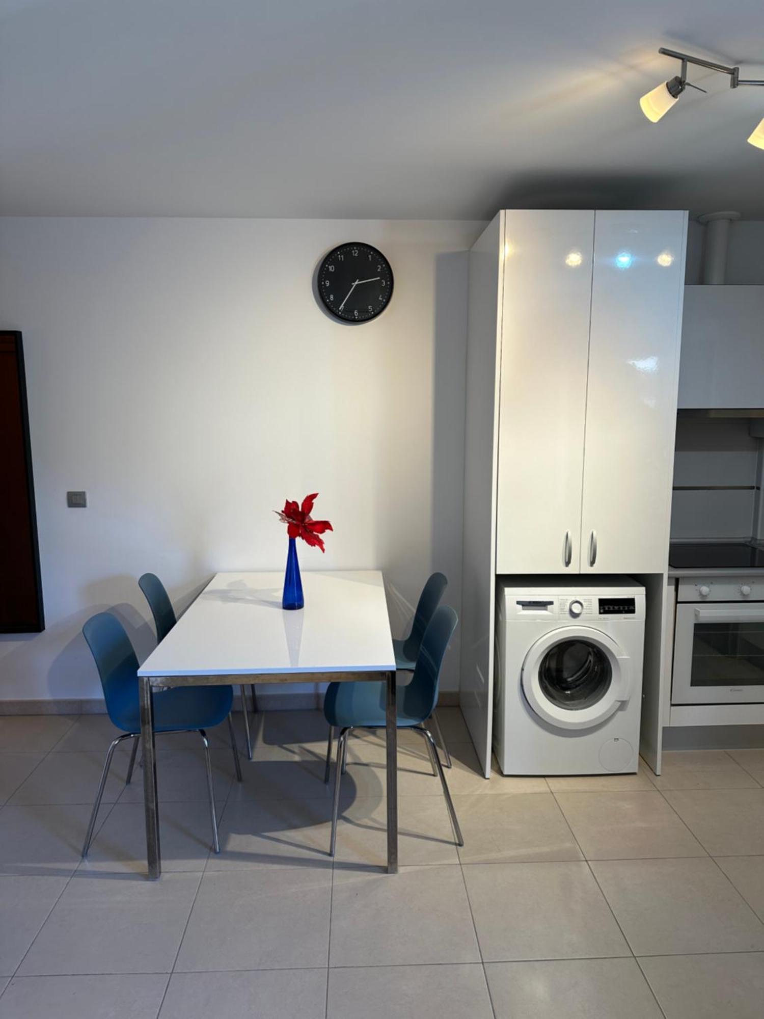 Alcala Seaside Apartment, Two Rooms, Private Parking Alcalá de Henares Exterior foto